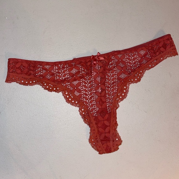 Victoria's Secret Other - Victoria's Secret Dream Angels Lace Thong Rust Lace Panties 🆕 🪽🪽 VS Panty